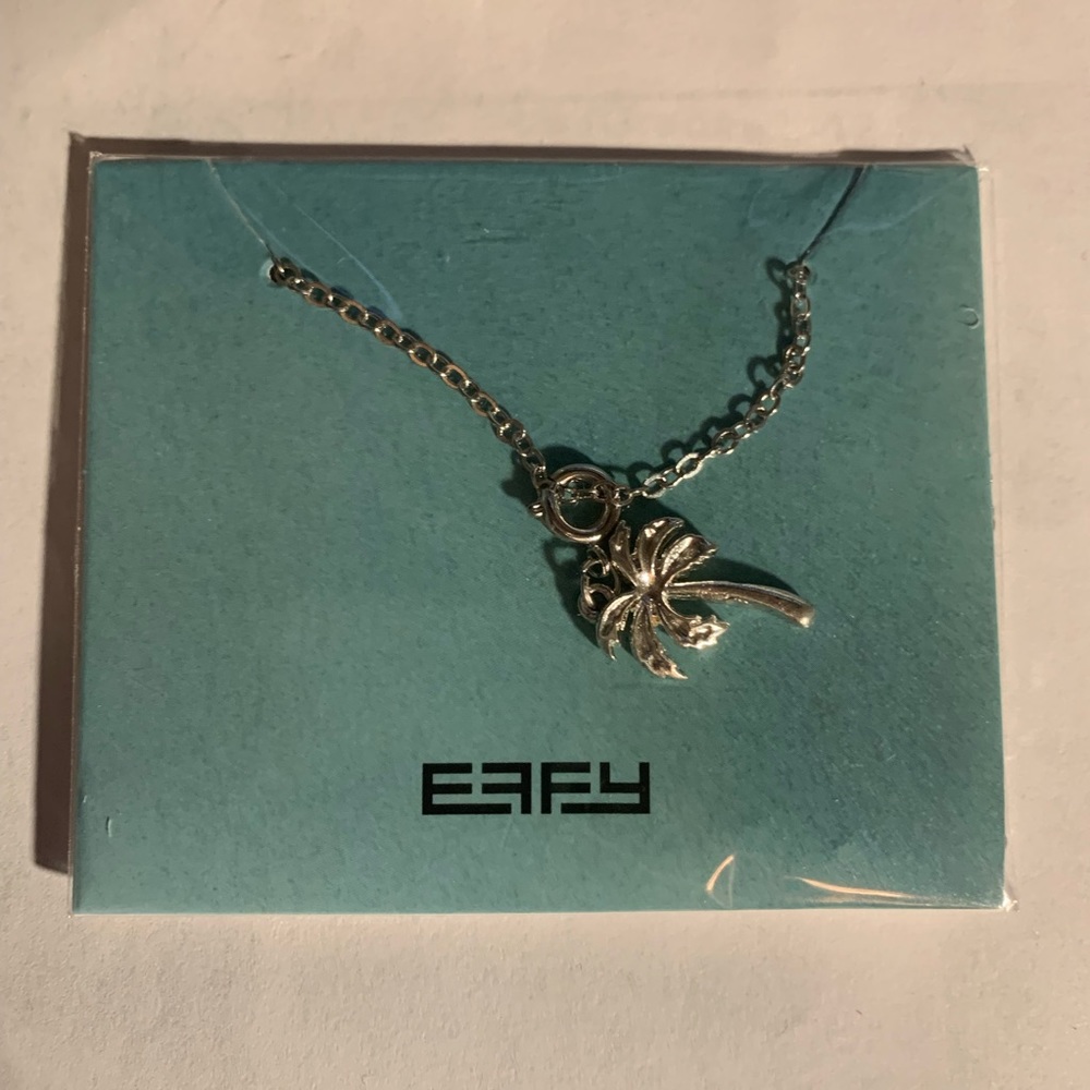 palm tree necklace